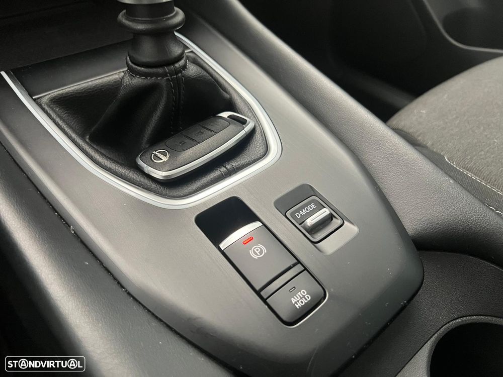Nissan Qashqai 1.3 DIG-T N-Connecta - 20