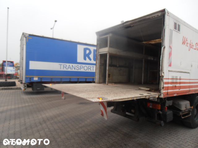 Mercedes-Benz 1726 - 17