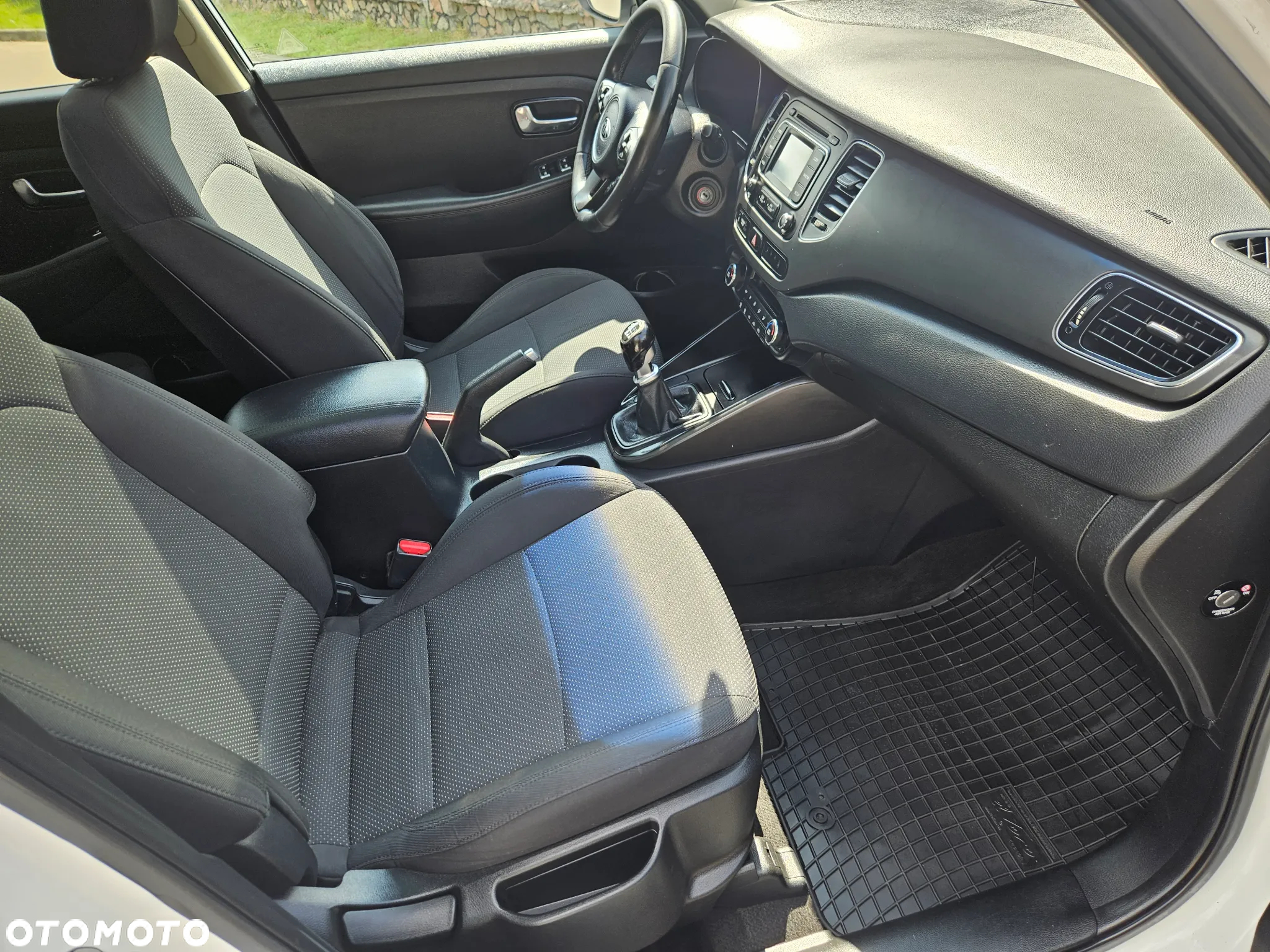 Kia Carens 1.6 GDI L EU6 - 31