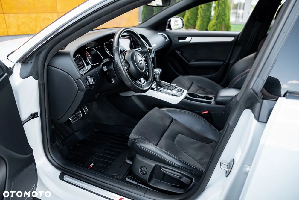 Audi A5 Coupé 2.0 TDI quattro S tronic sport - 16