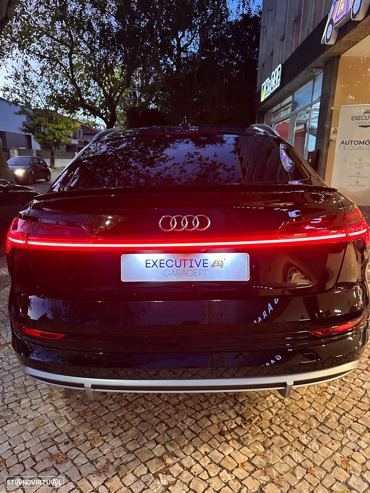 Audi e-tron Sportback - 15