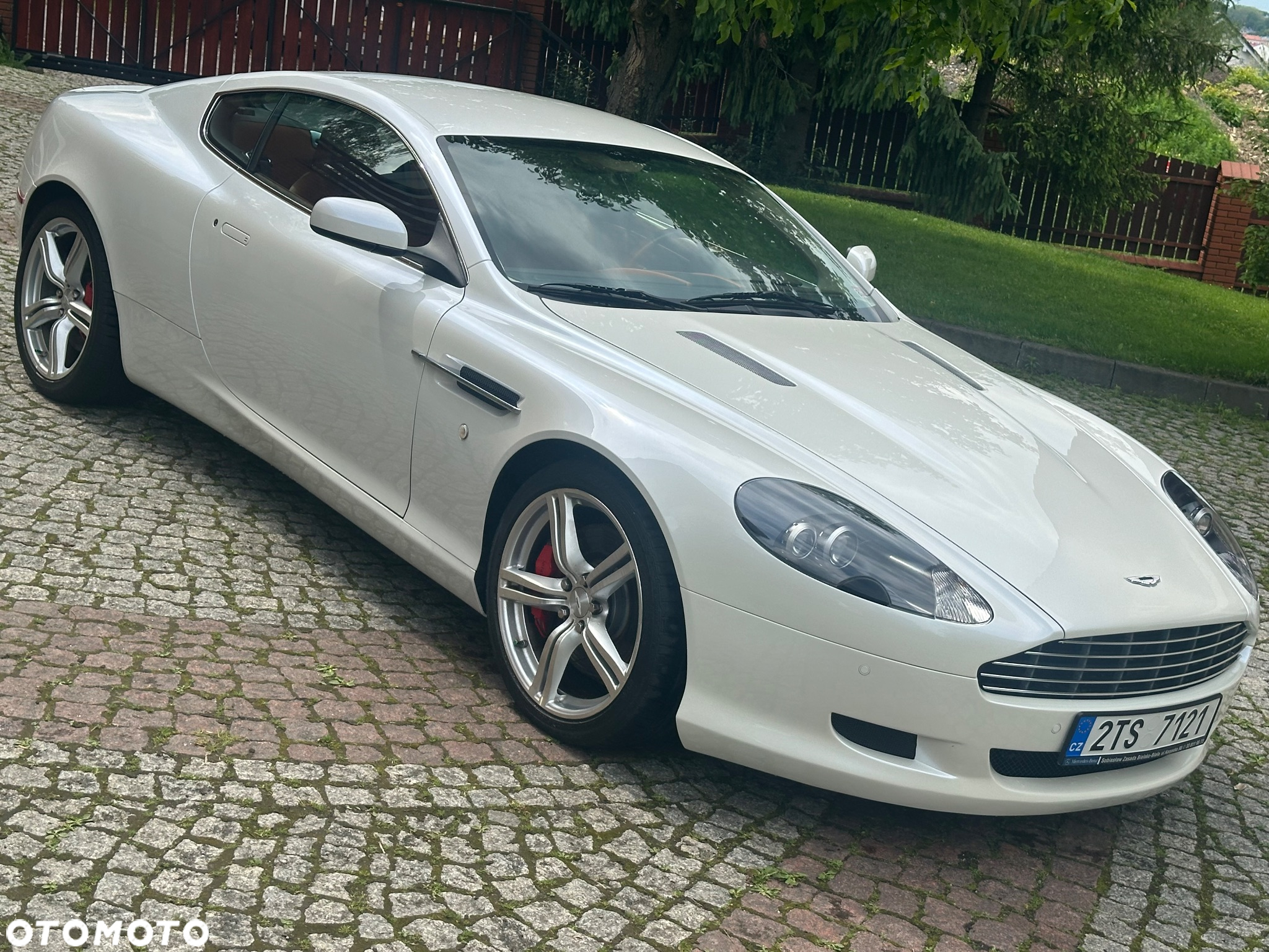 Aston Martin DB9 Sport Edition Touchtronic II - 30