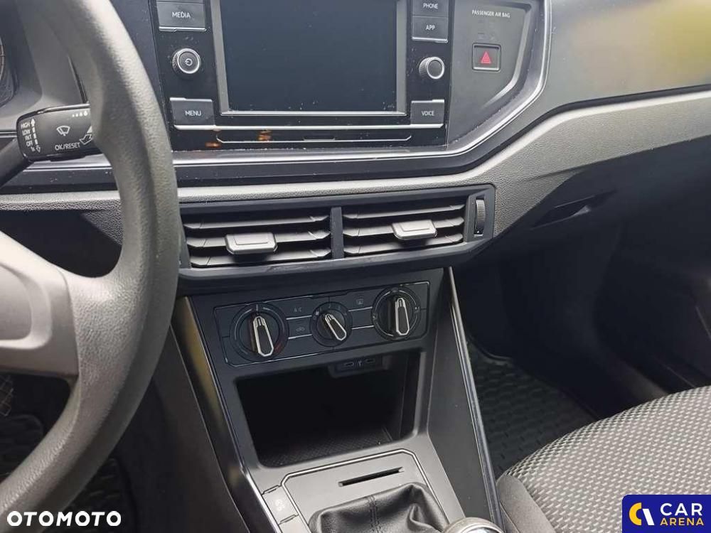 Volkswagen Polo - 11