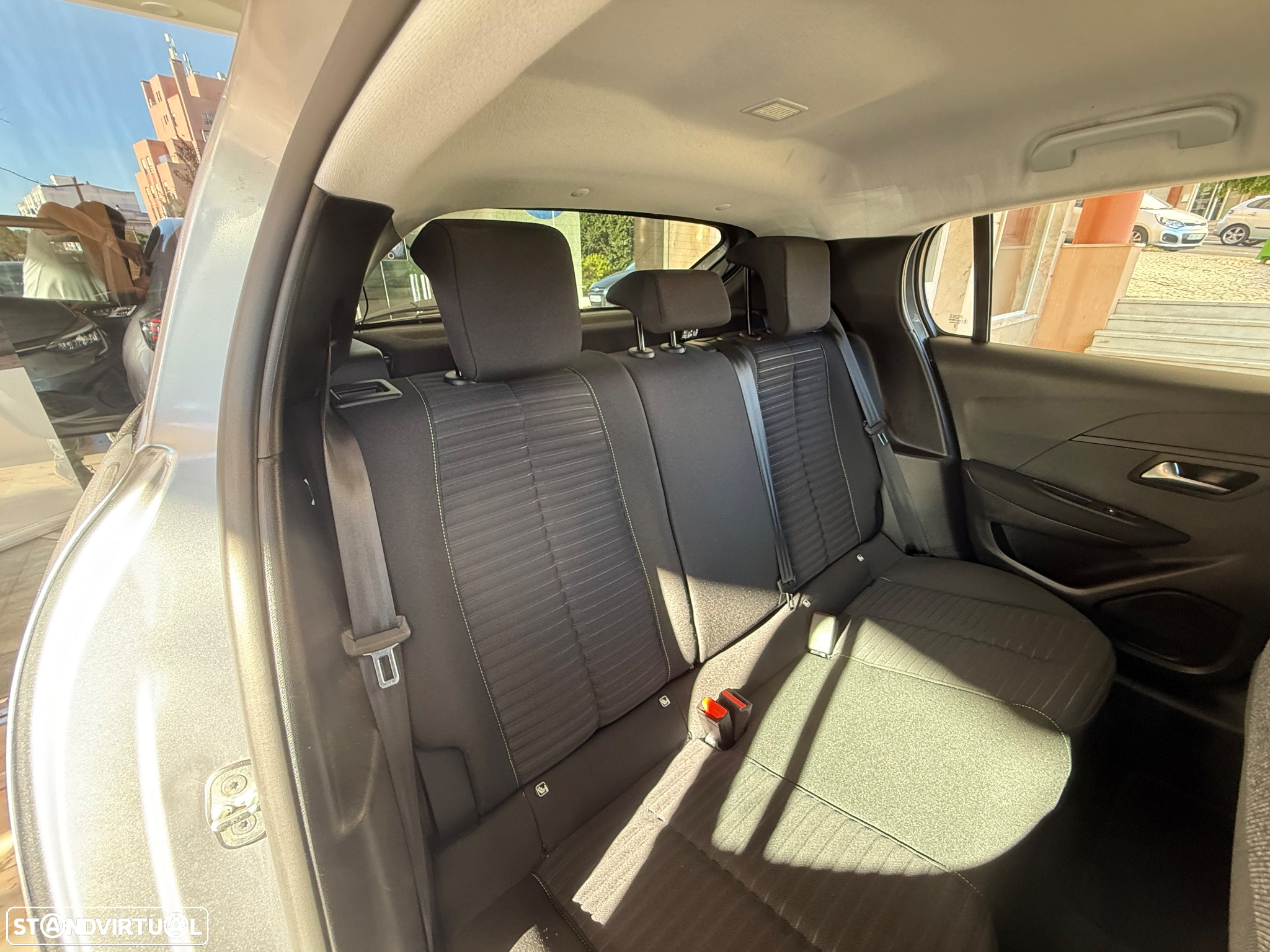 Peugeot 208 1.2 PureTech Active Pack - 49