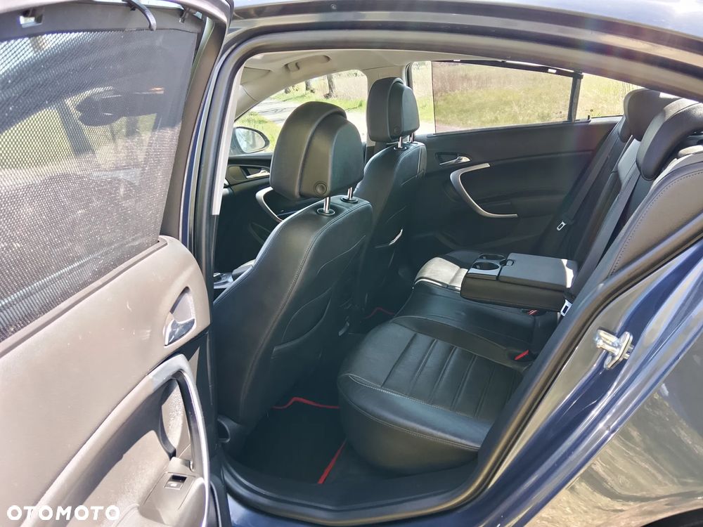Opel Insignia - 18