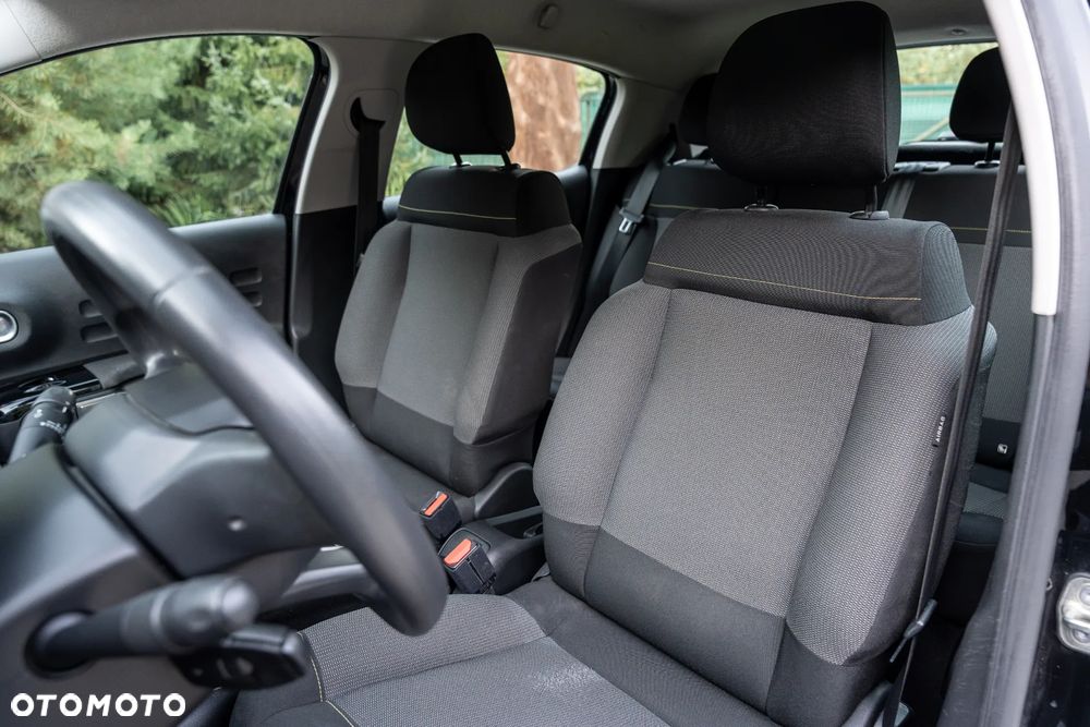 Citroën C3 1.2 PureTech Shine - 23