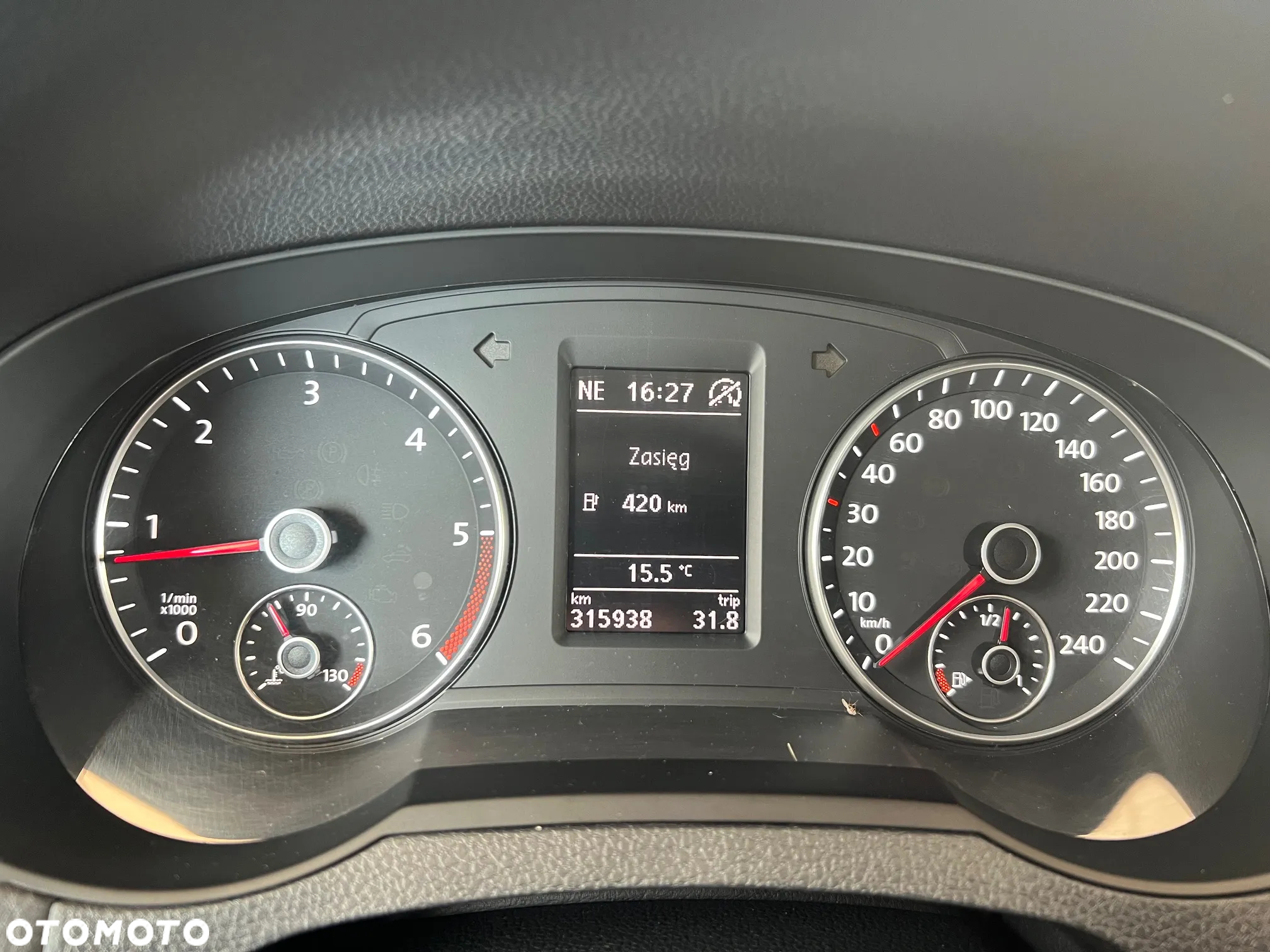 Volkswagen Sharan 2.0 TDI Highline - 11