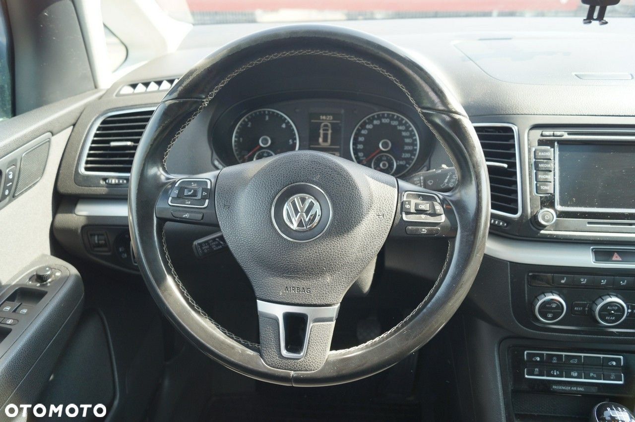 Volkswagen Sharan - 19