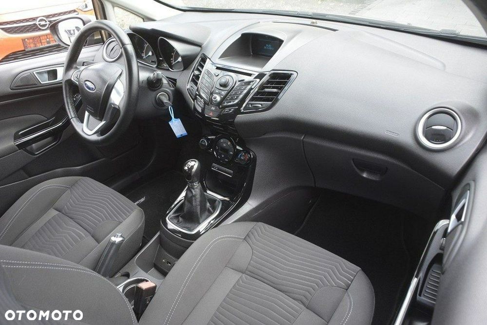 Ford Fiesta 1.0 EcoBoost STart-Stop Titanium - 13