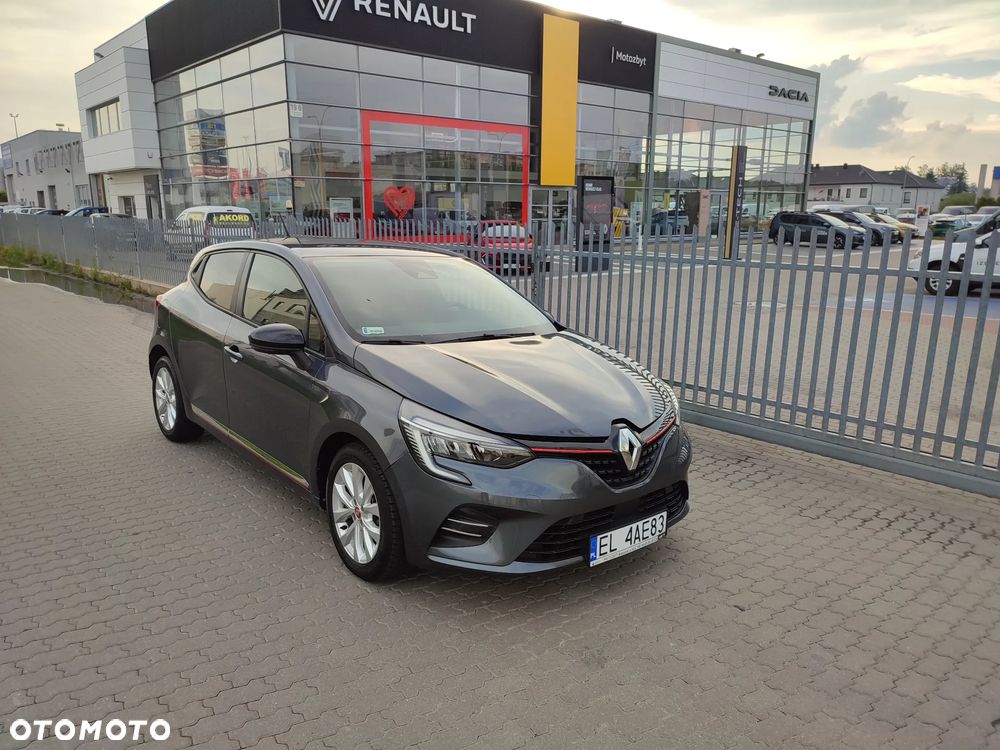 Renault Clio - 21
