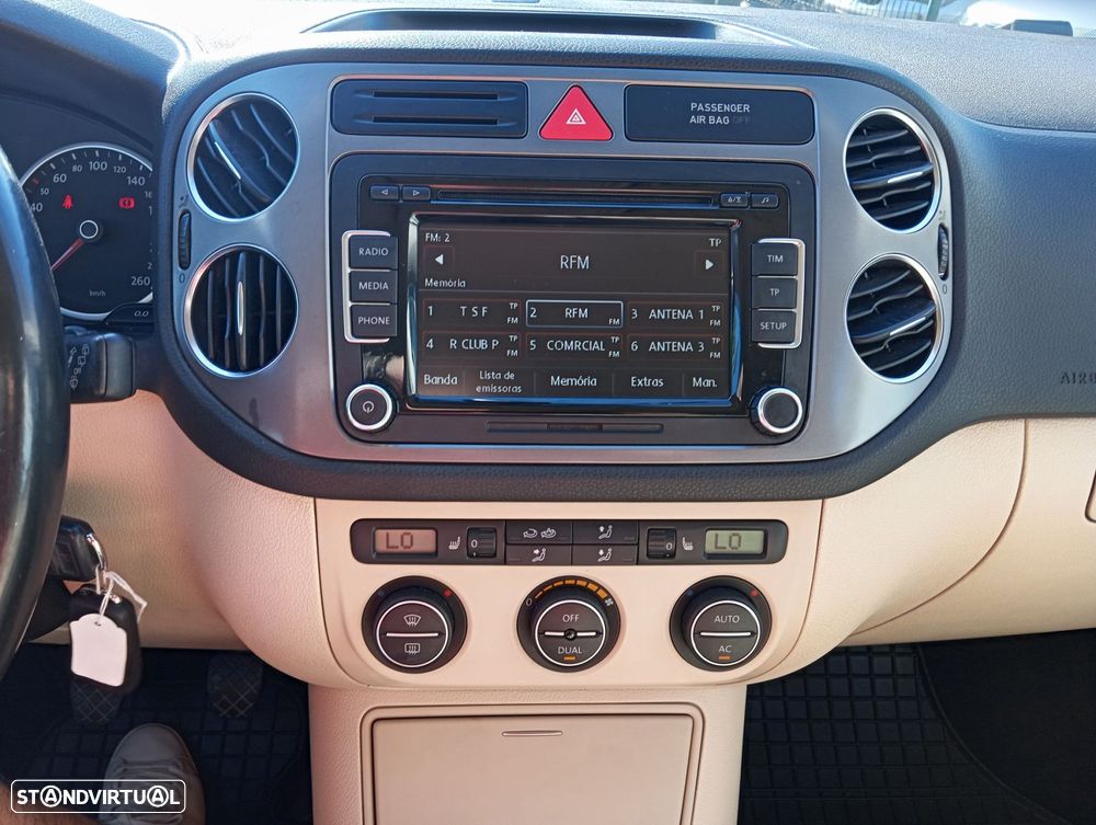 VW Tiguan 2.0 TDi Sport 4Motion - 9