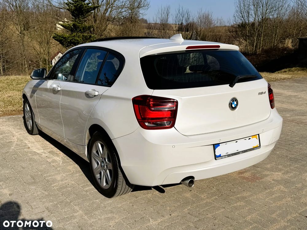 BMW Seria 1 118d DPF Edition Lifestyle - 4
