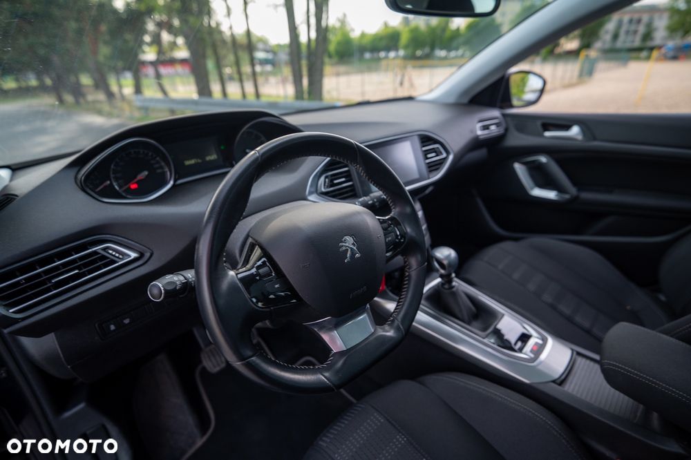 Peugeot 308 - 14