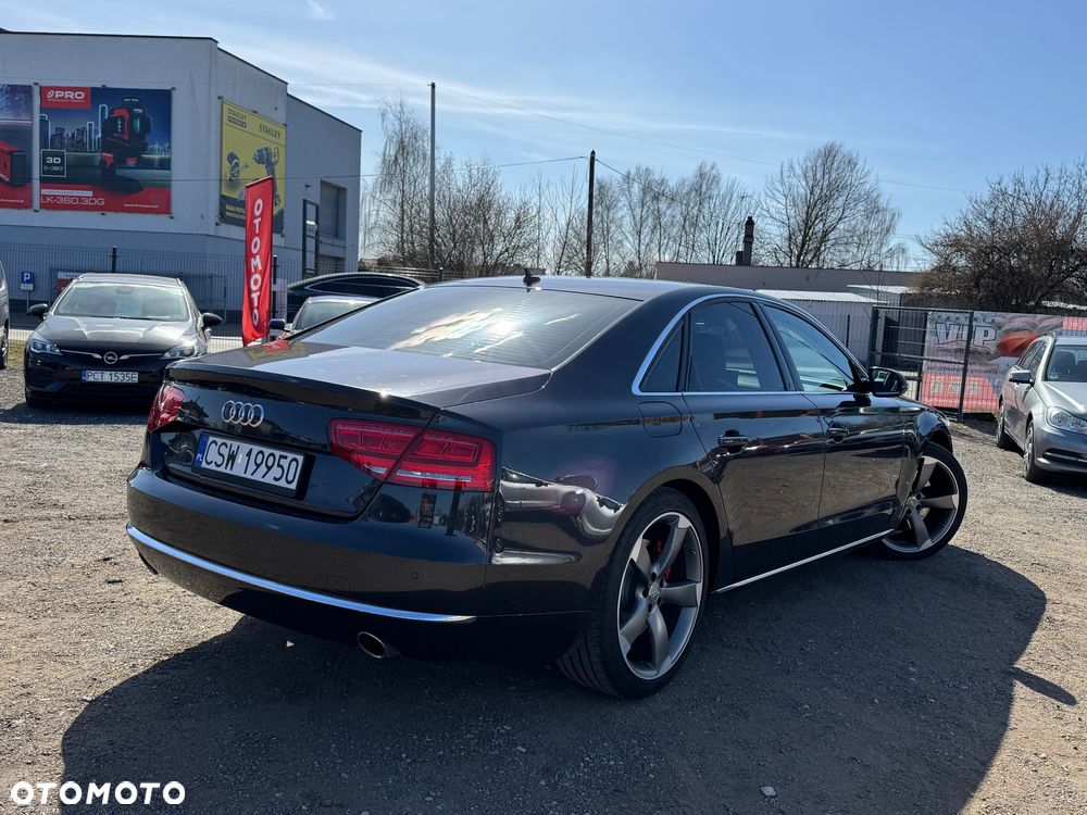 Audi A8 - 10