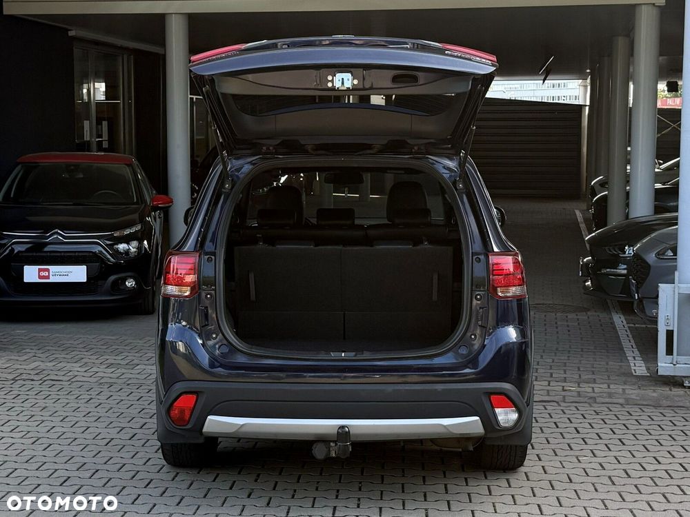 Mitsubishi Outlander 2.0 Intense Comfort 4WD CVT - 9