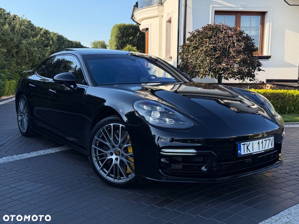 Porsche Panamera Turbo S - 13