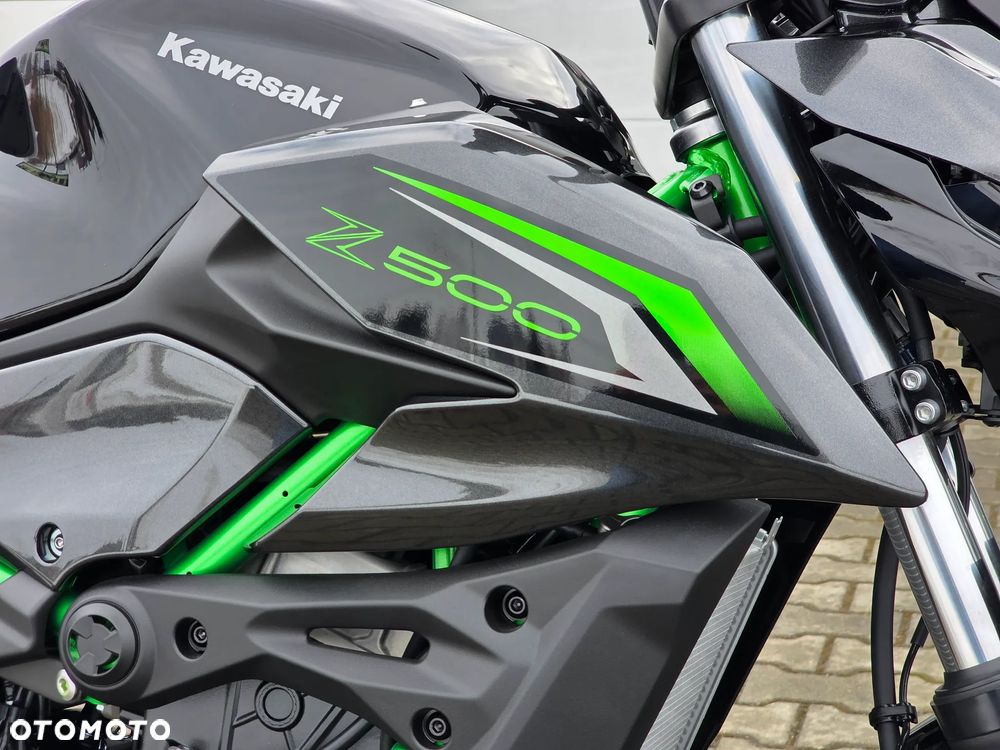 Kawasaki Z - 7