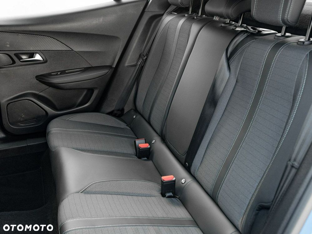 Peugeot 2008 1.2 PureTech Allure Pack S&S EAT8 - 31