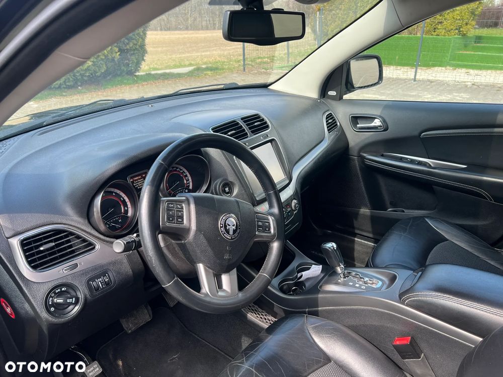 Fiat Freemont 2.0 Multijet 16V DPF Automatik Allrad Cross - 11