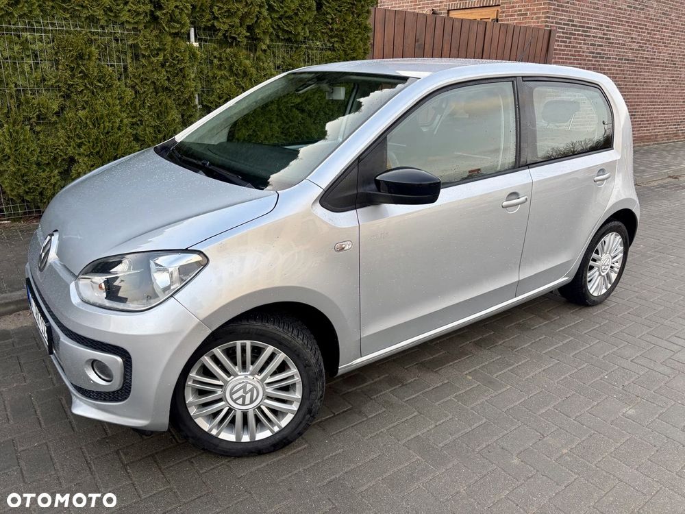 Volkswagen up! 1.0 cross - 2