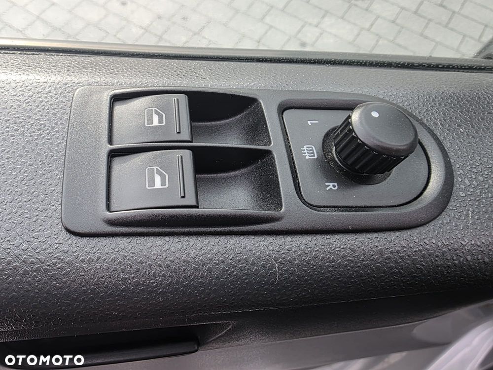 Volkswagen Transporter - 14