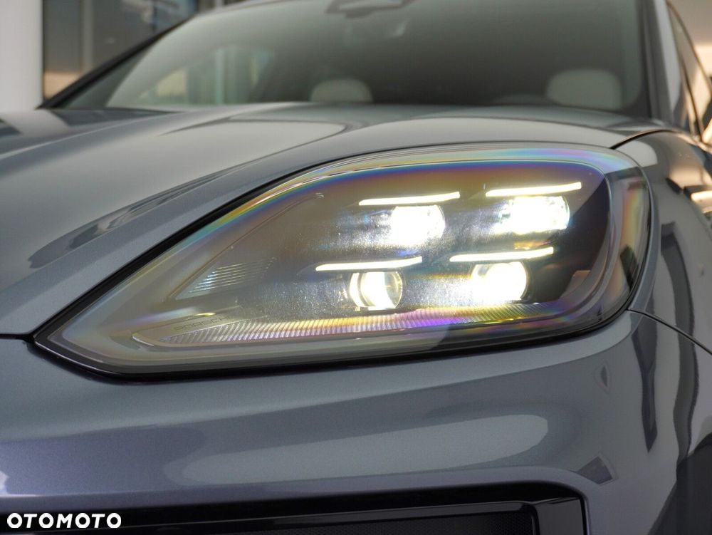 Porsche Cayenne S E-Hybrid PHEV Black Edition - 10