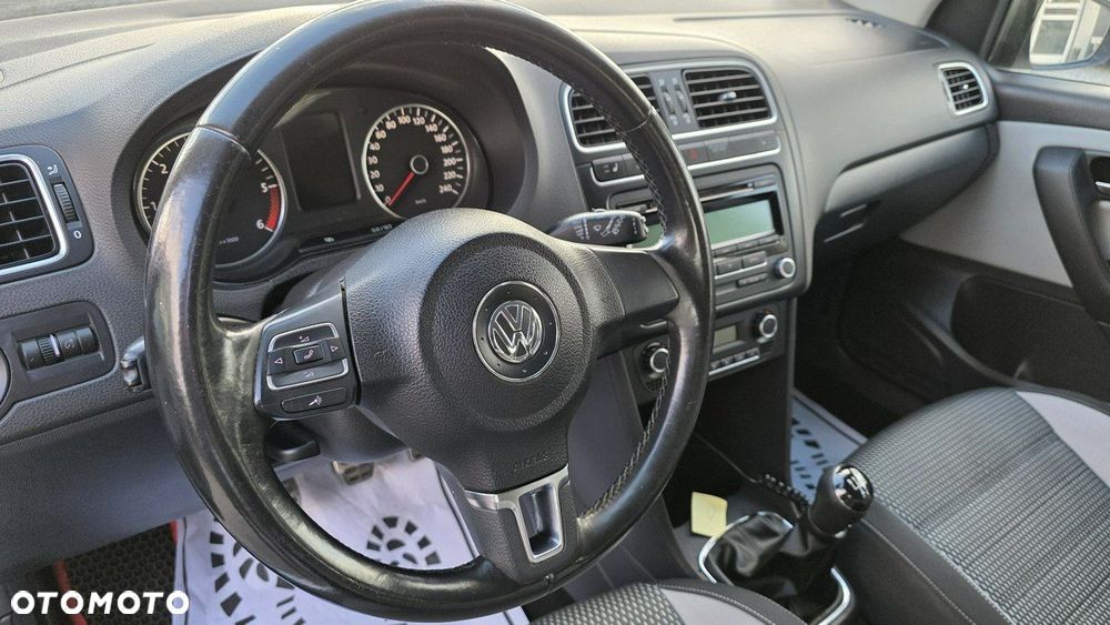 Volkswagen Polo Cross - 31