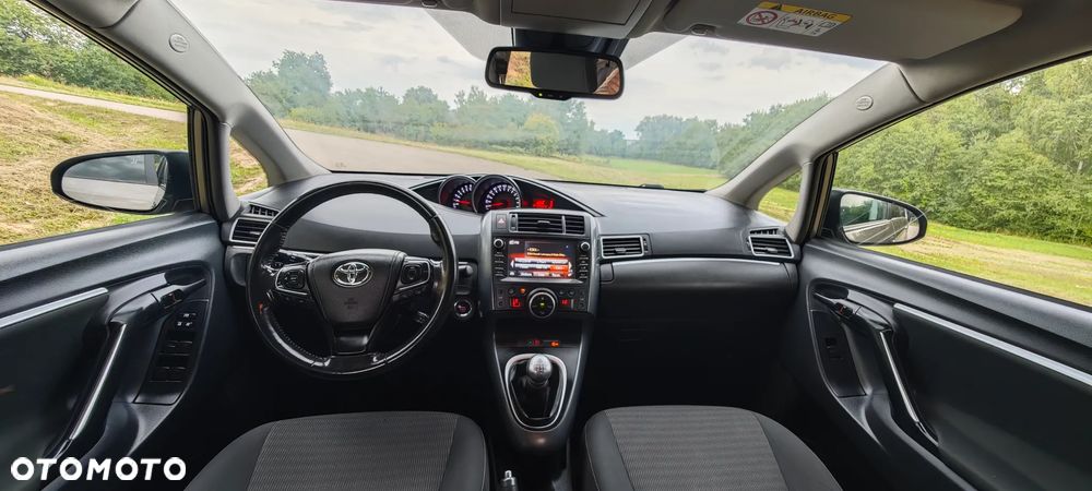 Toyota Verso 1.8 7-Sitzer Executive - 7