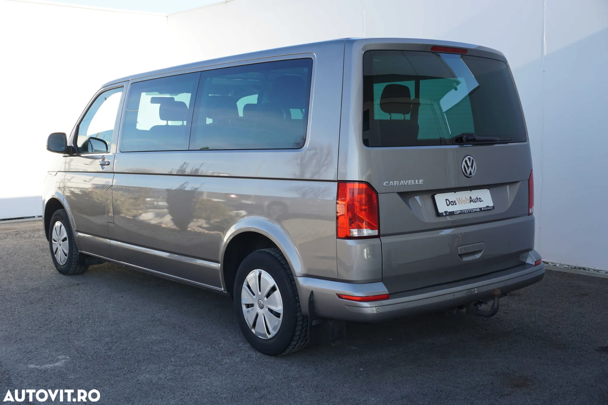 Volkswagen Caravelle T6.1 2.0 TDI 110 kW LR Comfortline DSG - 3