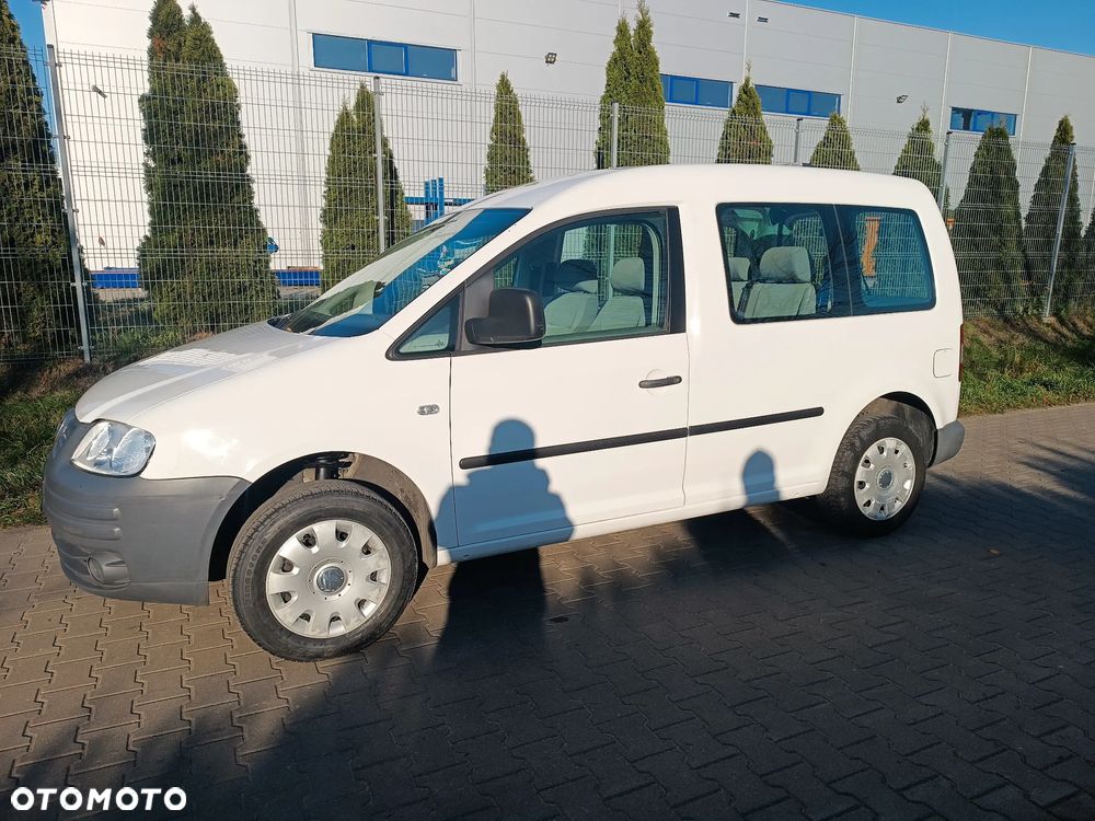 Volkswagen Caddy - 5
