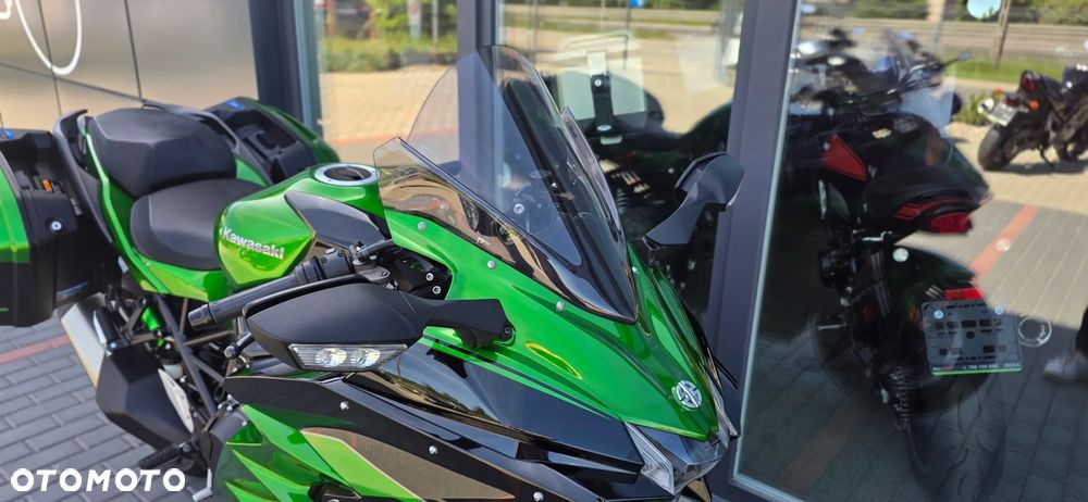 Kawasaki Ninja H2 SX - 22