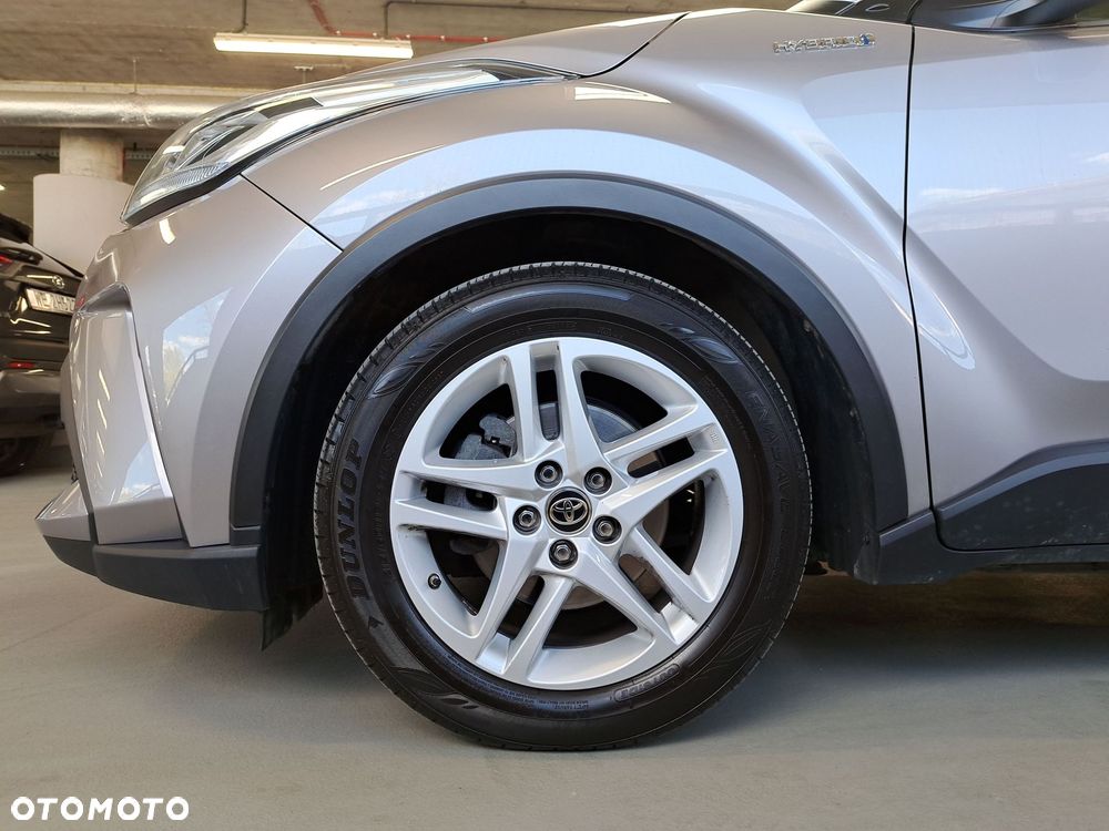 Toyota C-HR 1.8 Hybrid GPF Comfort - 32