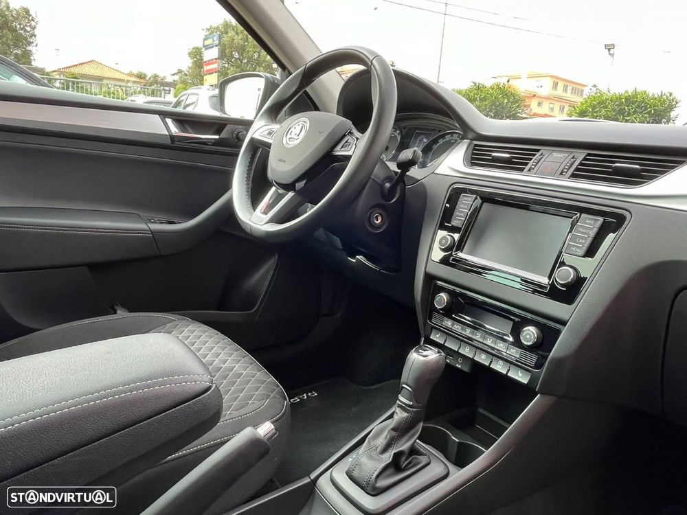 Skoda Rapid Spaceback - 23