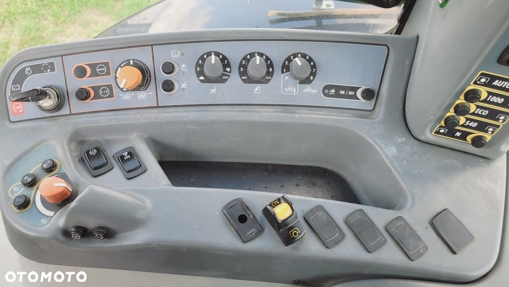 Valtra S274 - 15