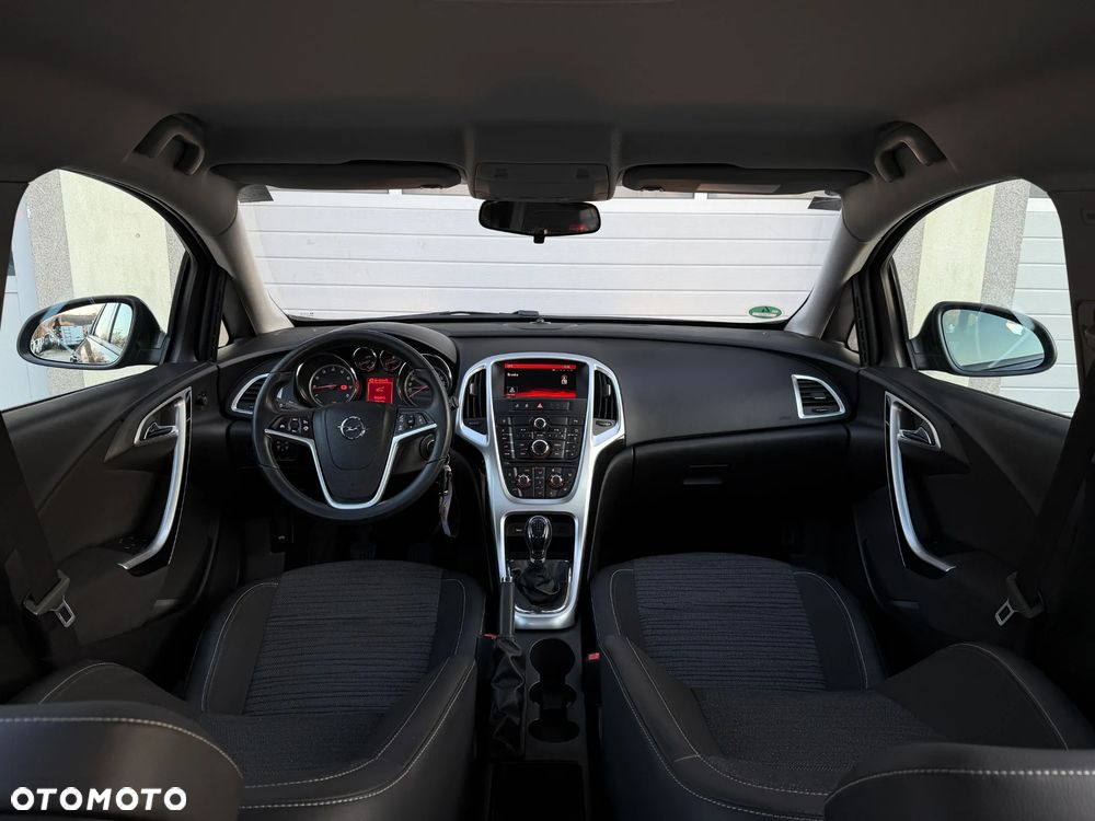 Opel Astra 1.6 Cosmo - 24