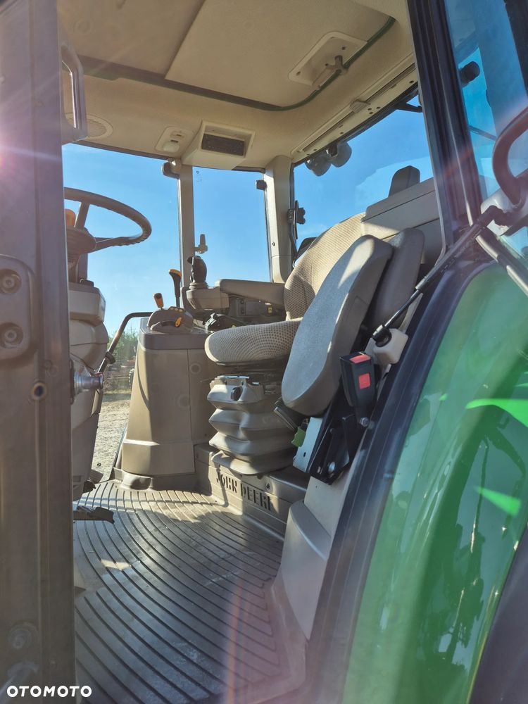 John Deere 6110 M - 9