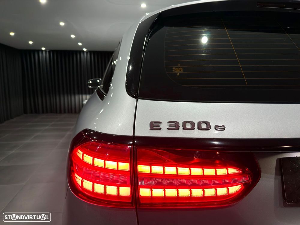 Mercedes-Benz E 300 9G-TRONIC AMG Line - 46