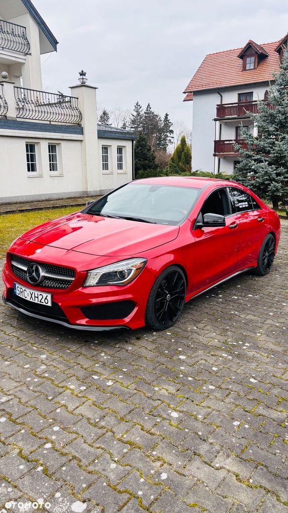 Mercedes-Benz CLA 250 4Matic 7G-DCT AMG Line - 1