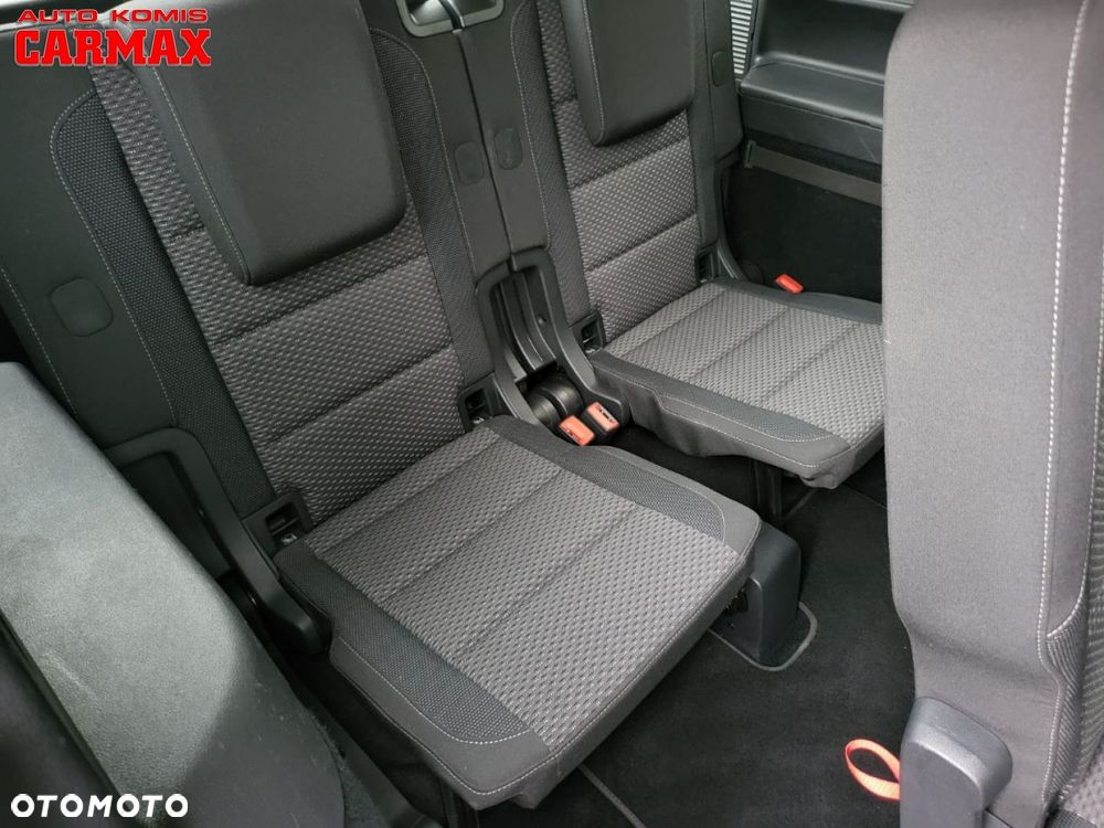 Volkswagen Touran 1.6 TDI SCR (BlueMotion Technology) DSG Comfortline - 36