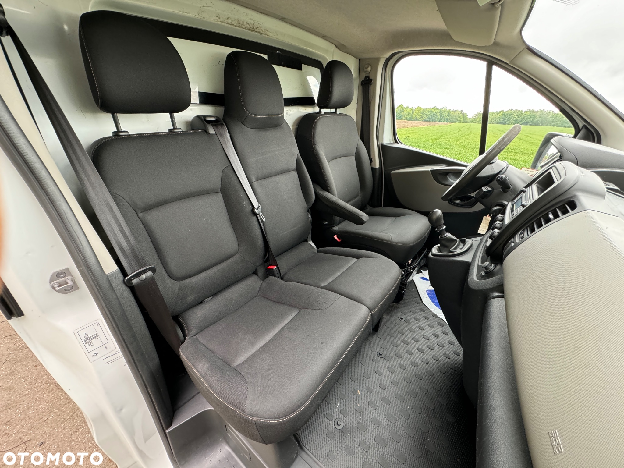 Renault Trafic - 19