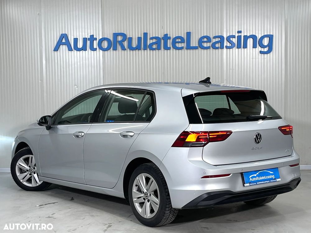 Volkswagen Golf 1.0 eTSI DSG MHEV Life - 5