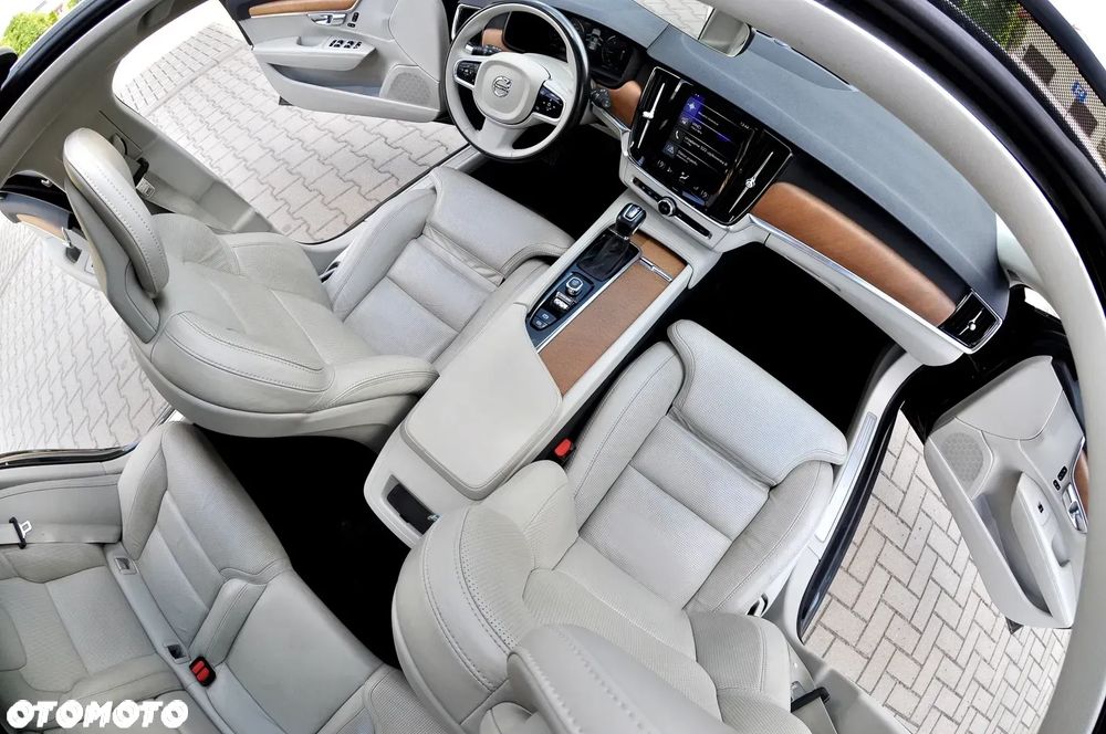 Volvo V90 D4 Geartronic Inscription - 23