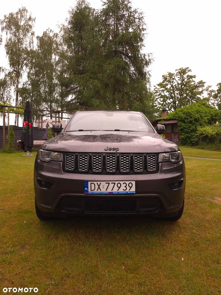 Jeep Grand Cherokee - 2