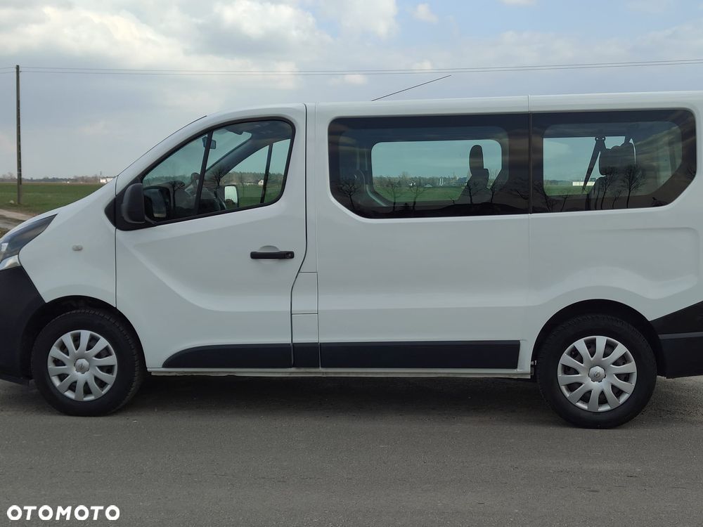 Opel Vivaro - 18