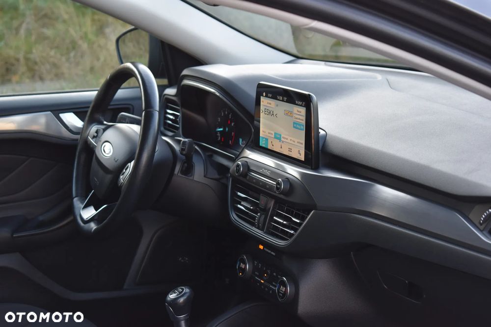 Ford Focus 1.0 EcoBoost Active Business - 13