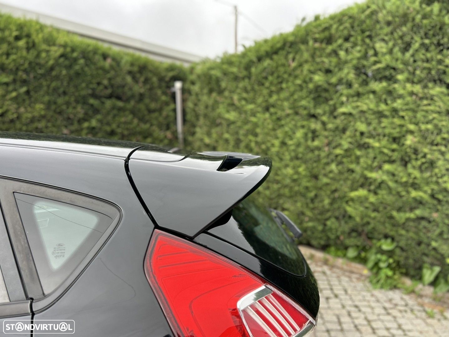 Ford Fiesta 1.0 T EcoBoost STLine - 24