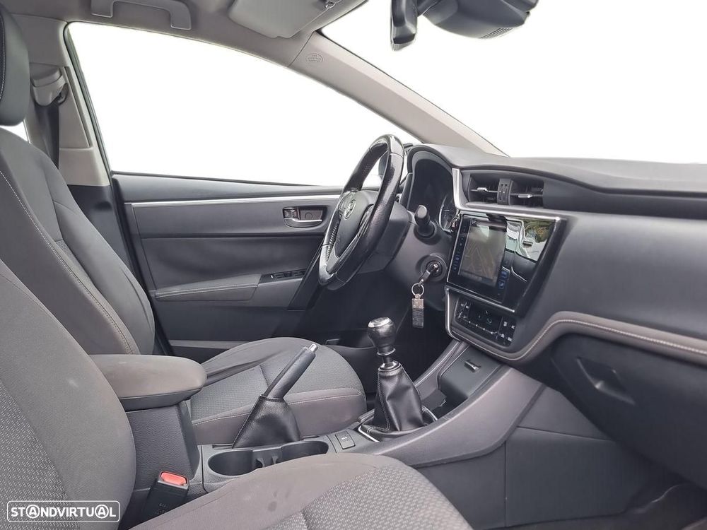 Toyota Corolla - 7