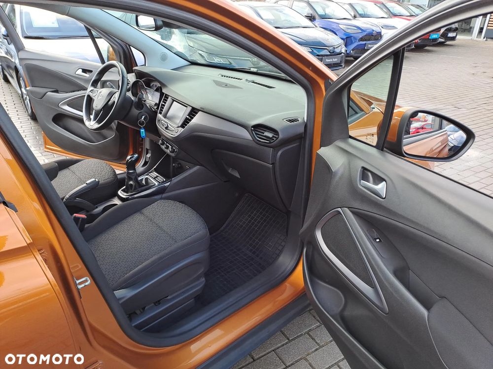 Opel Crossland X 1.2 Enjoy - 10