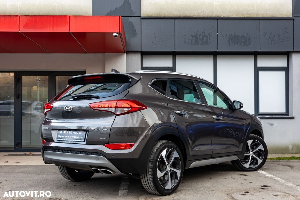 Hyundai Tucson 2.0 CRDI 4WD Premium - 25