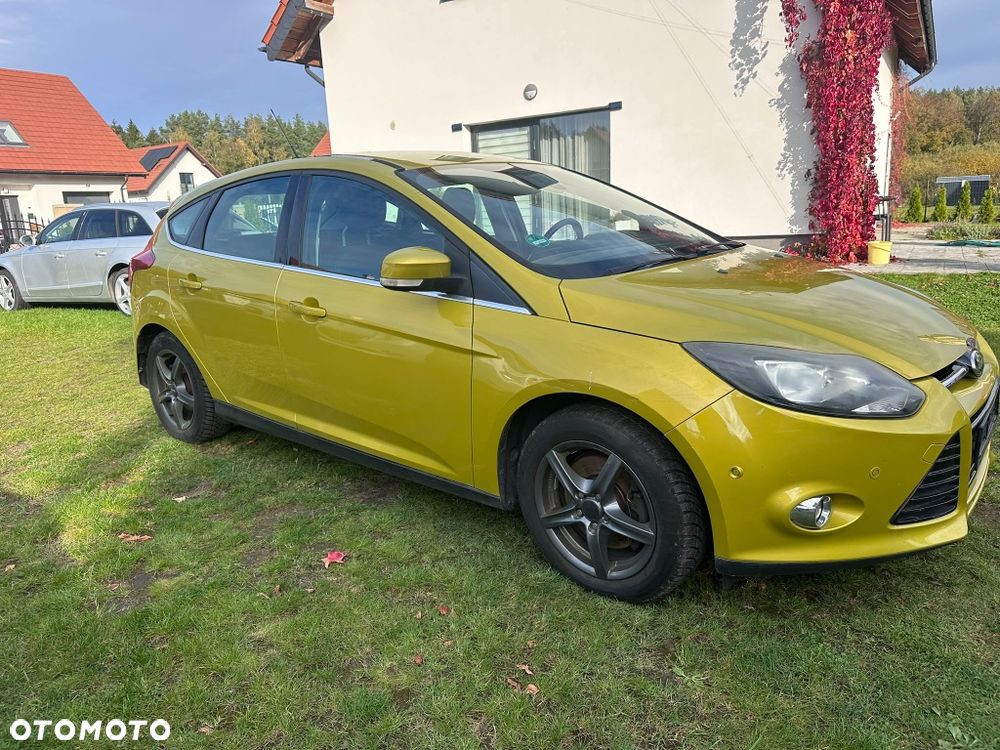Ford Focus 2011 photo 3